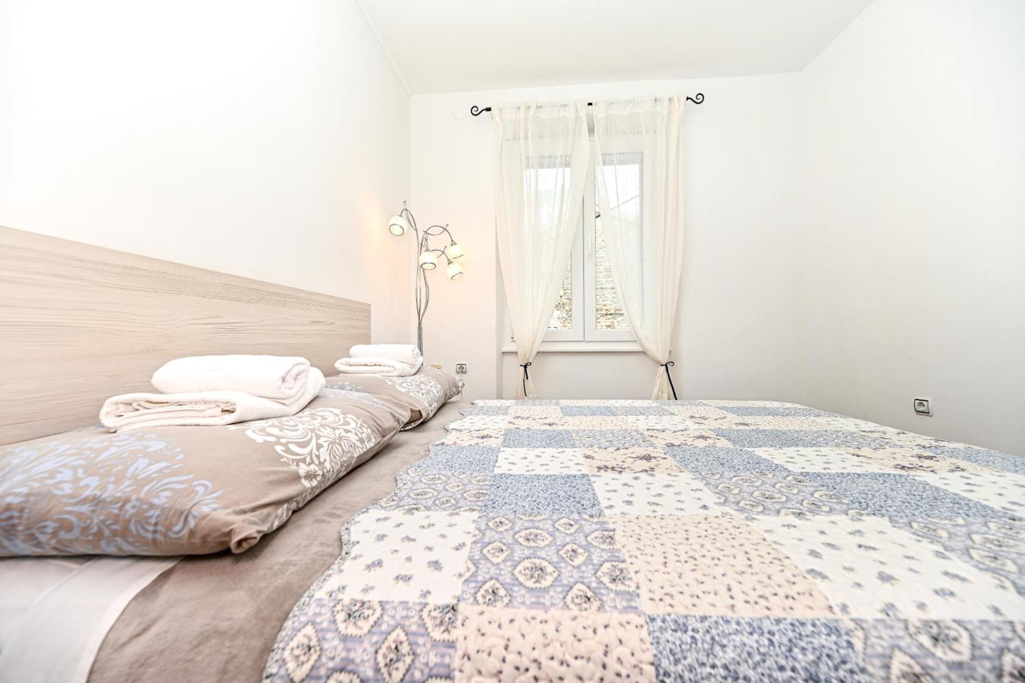 Apartment Aldora ザダル エクステリア 写真